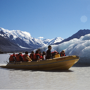 Custom Moulded Tourist Sightseeing boats